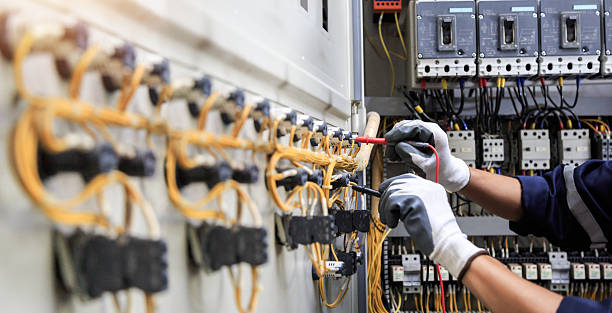 Professional Electrician technician working in Henryetta, OK